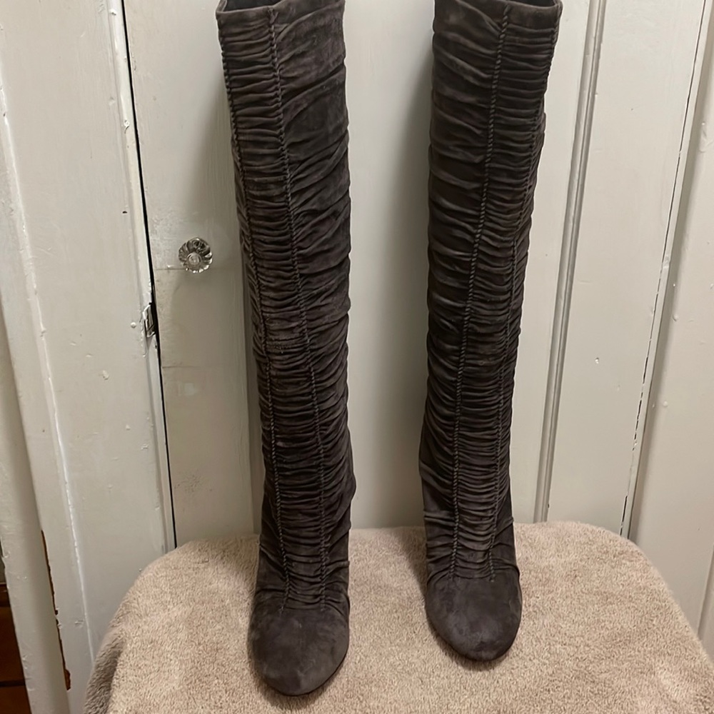 High end Boots